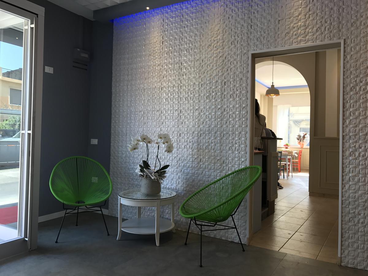 Hotel Raphael Бордихера Екстериор снимка