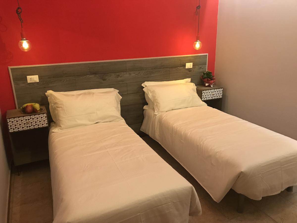Hotel Raphael Бордихера Екстериор снимка