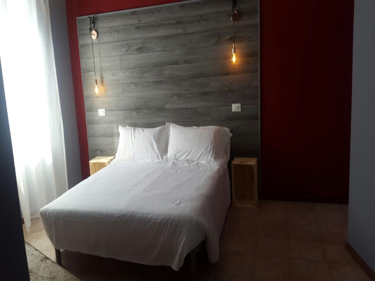 Hotel Raphael Бордихера Екстериор снимка
