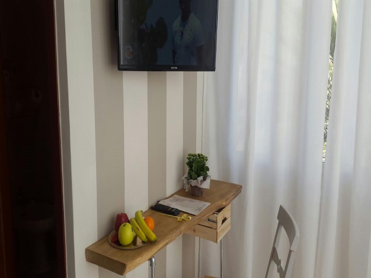Hotel Raphael Бордихера Екстериор снимка
